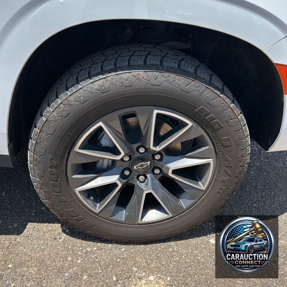 2023 Chevrolet Suburban Z71