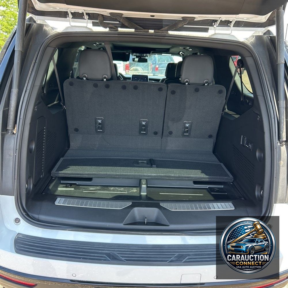 2023 Chevrolet Suburban Z71
