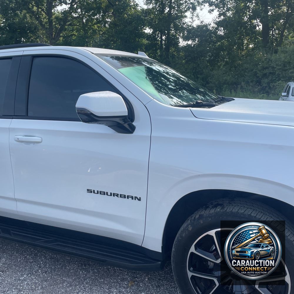 2023 Chevrolet Suburban RST