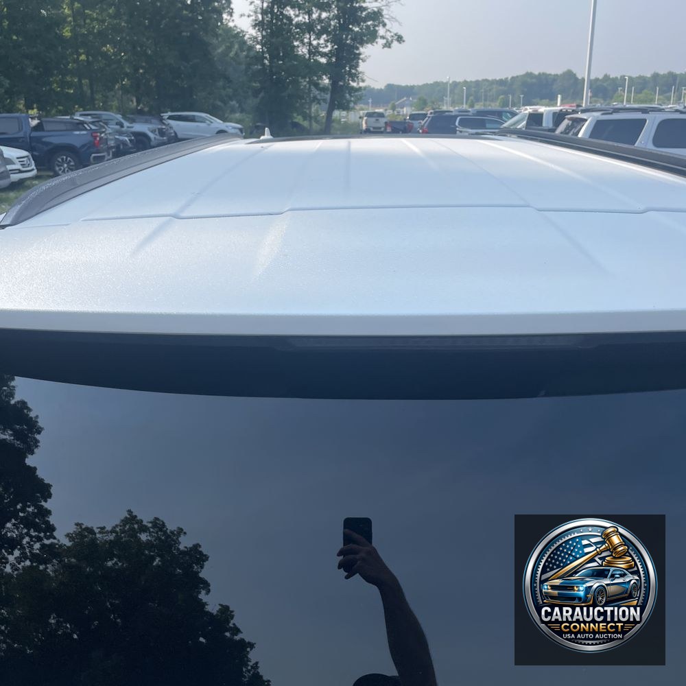 2023 Chevrolet Suburban RST