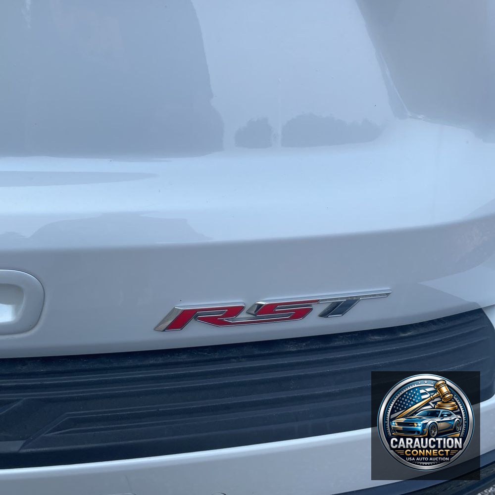 2023 Chevrolet Suburban RST