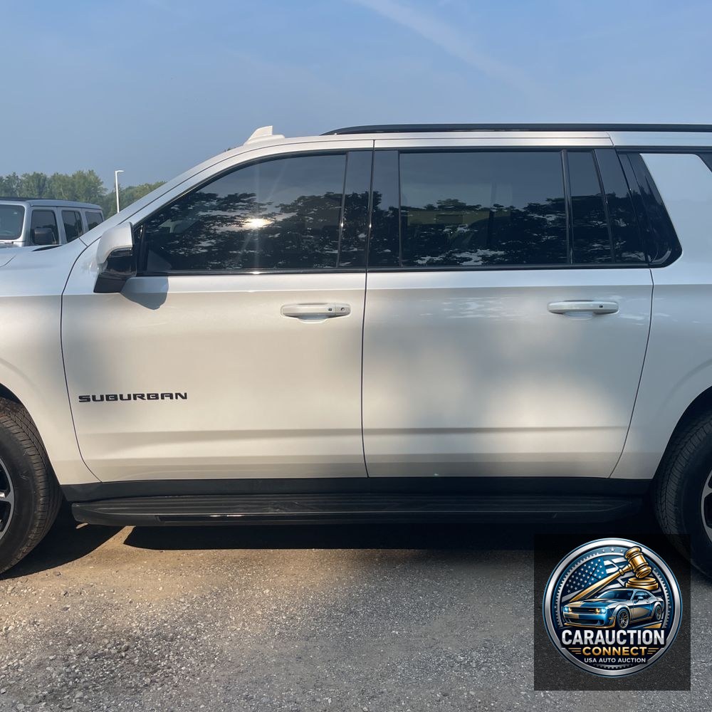2023 Chevrolet Suburban RST