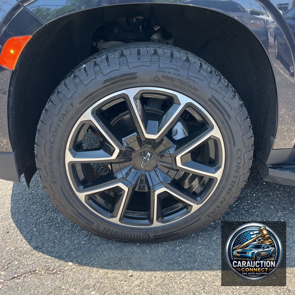 2022 Chevrolet Suburban RST