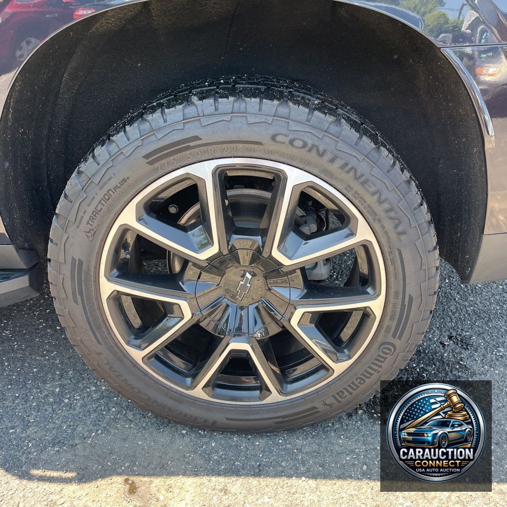 2022 Chevrolet Suburban RST