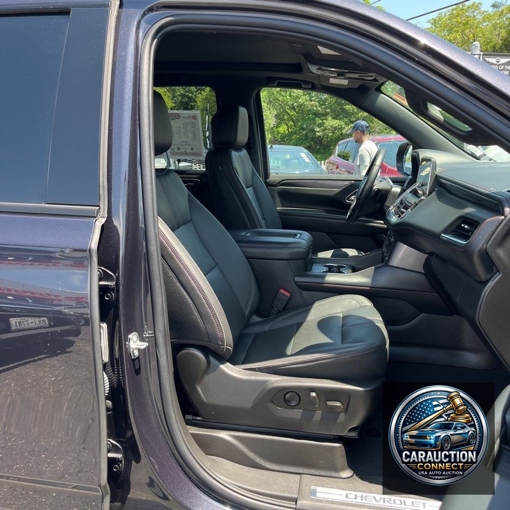 2022 Chevrolet Suburban RST
