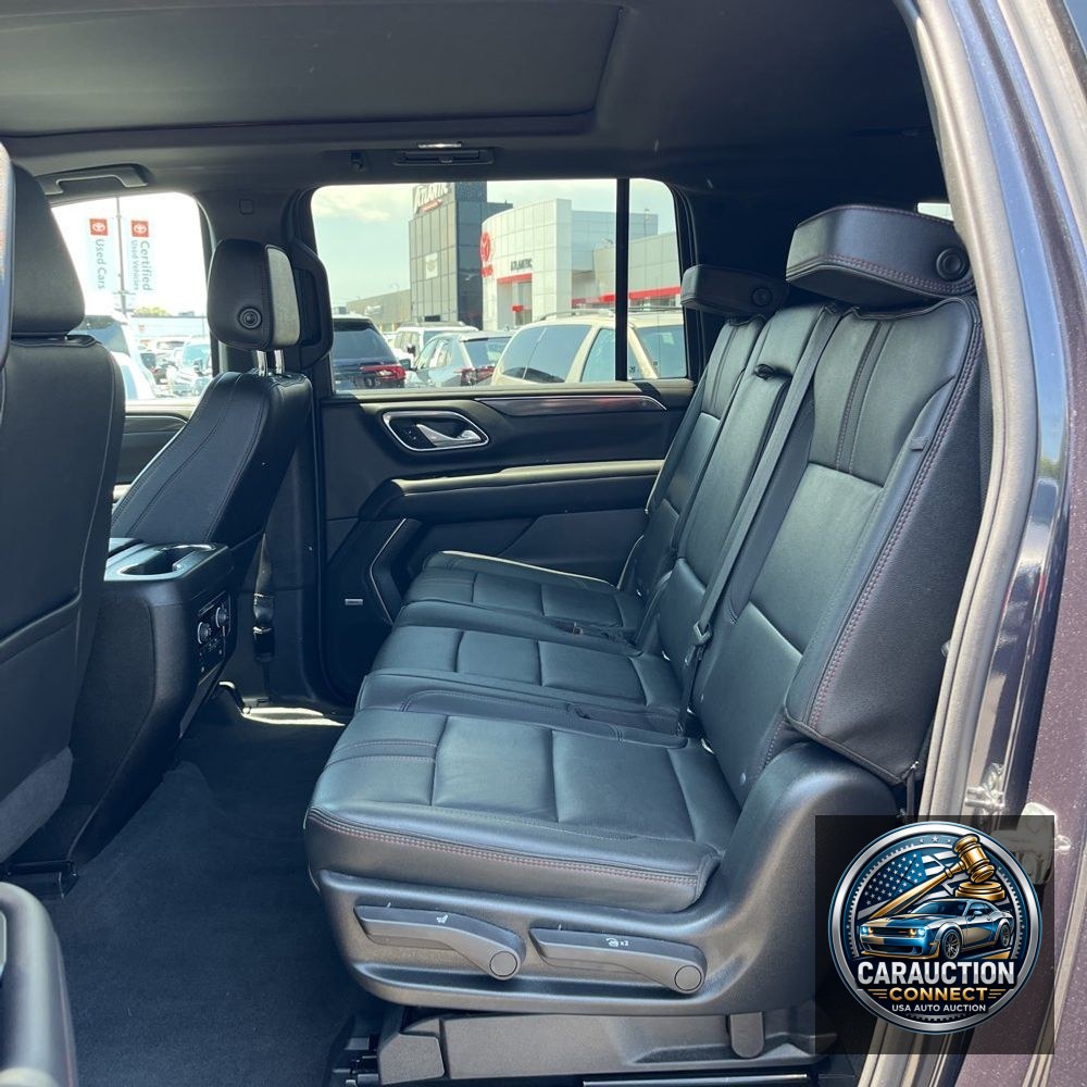 2022 Chevrolet Suburban RST