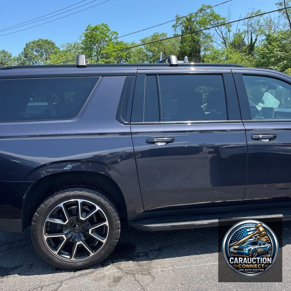 2022 Chevrolet Suburban RST