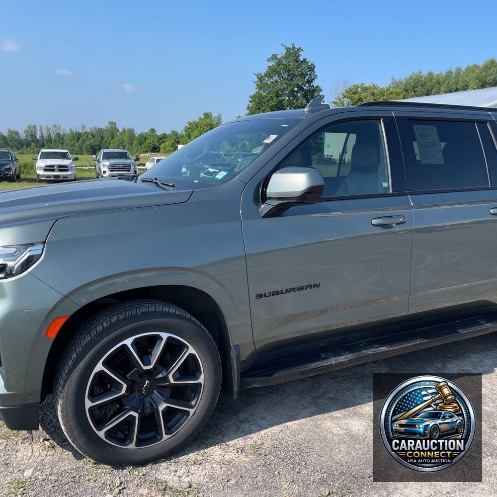 2023 Chevrolet Suburban RST