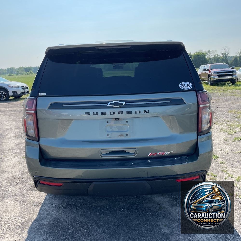 2023 Chevrolet Suburban RST