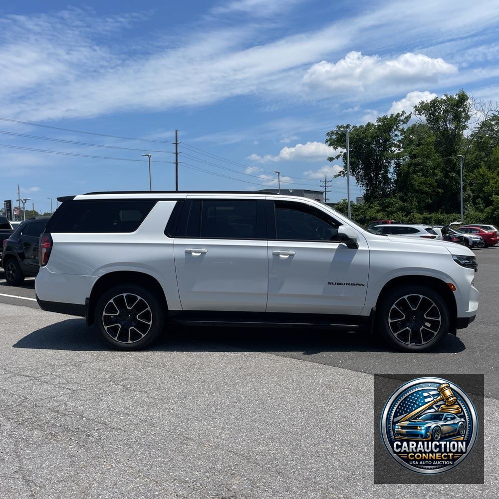 2022 Chevrolet Suburban RST