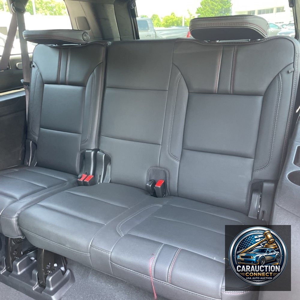 2022 Chevrolet Suburban RST