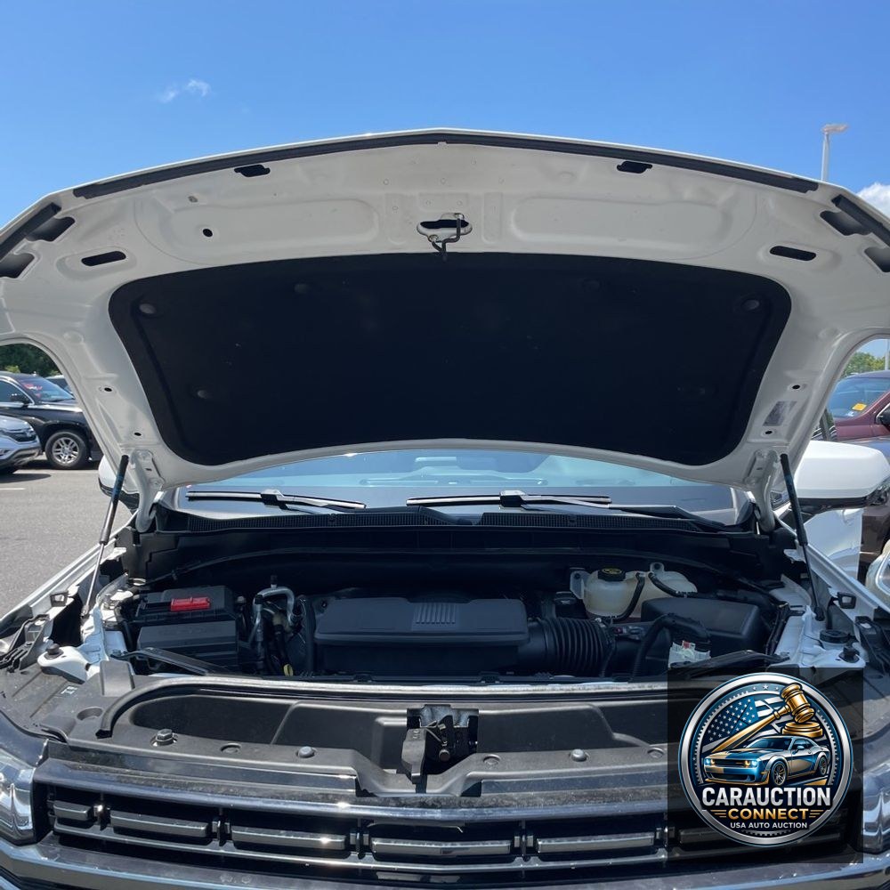 2022 Chevrolet Suburban RST