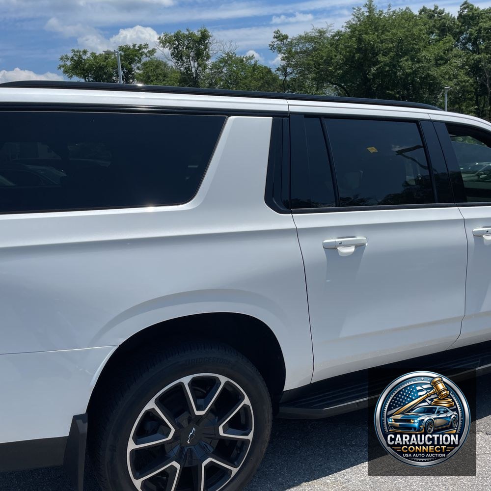 2022 Chevrolet Suburban RST