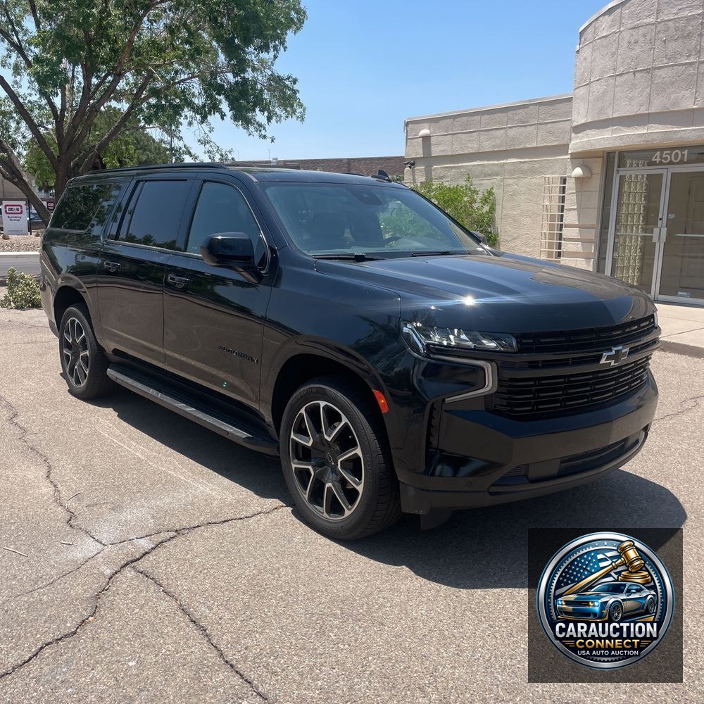 2023 Chevrolet Suburban RST