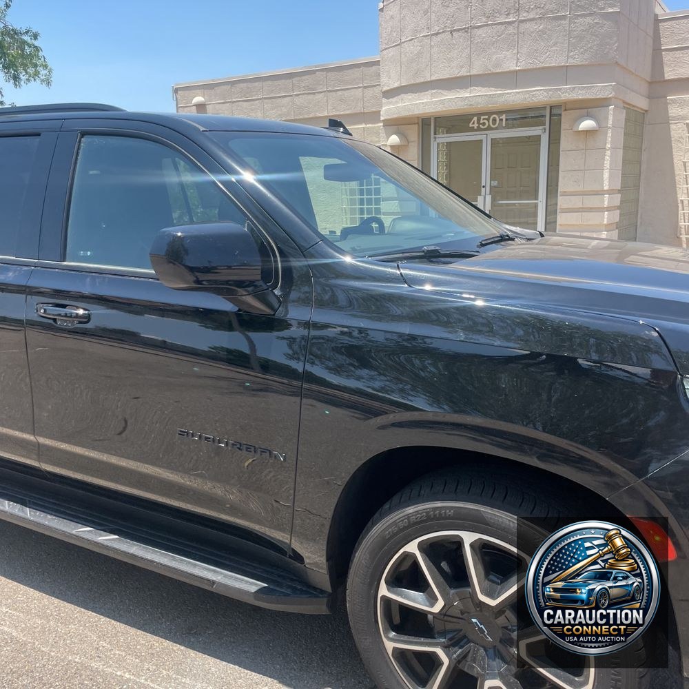 2023 Chevrolet Suburban RST