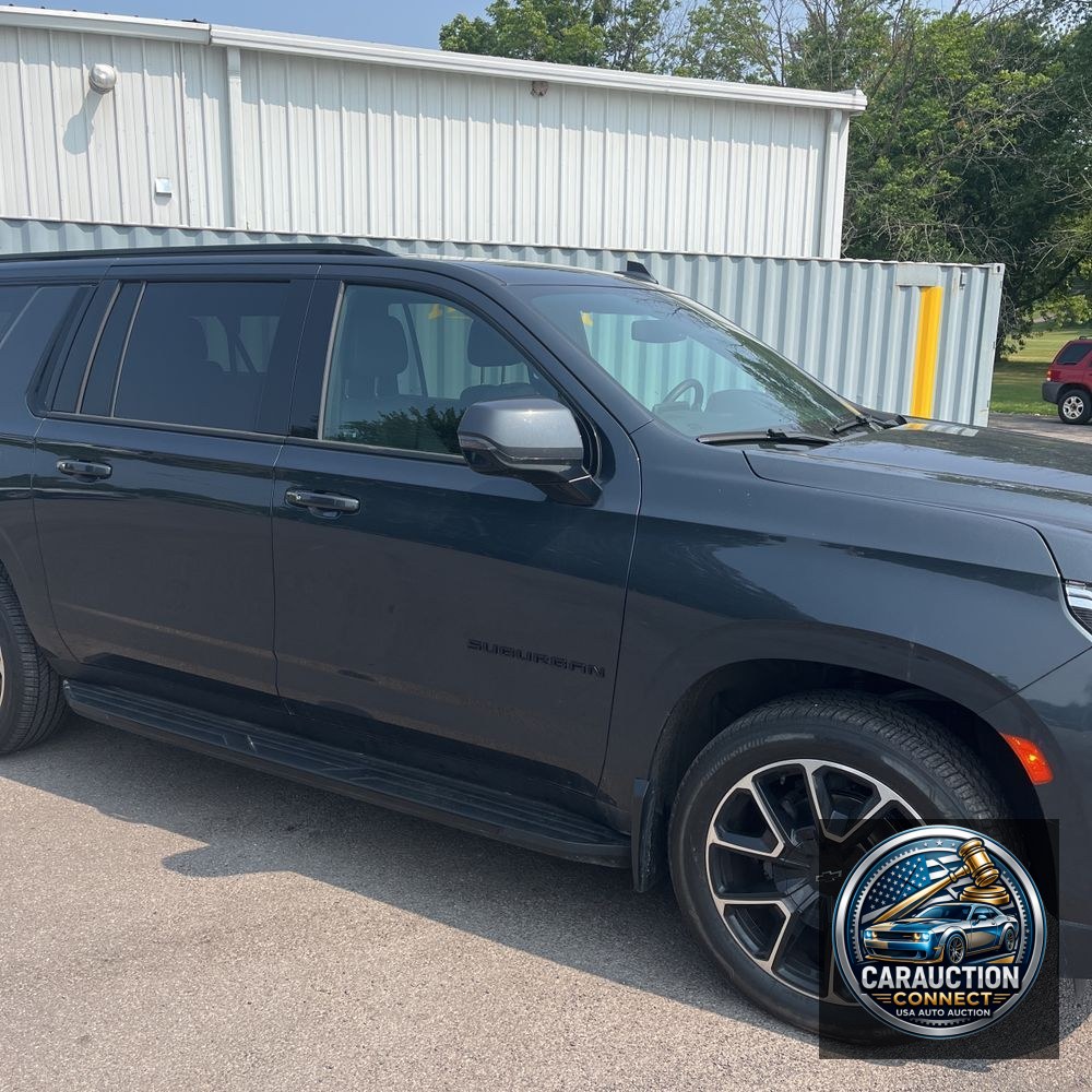 2022 Chevrolet Suburban RST