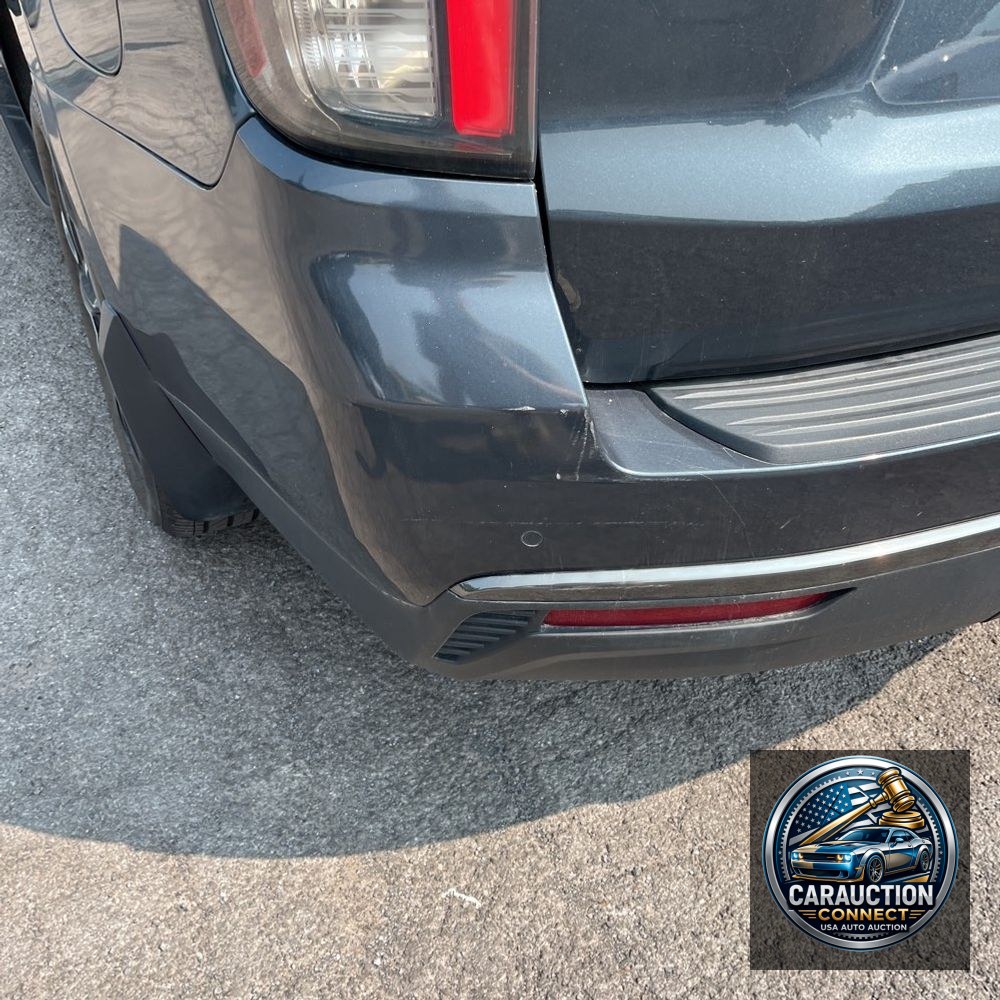 2022 Chevrolet Suburban RST