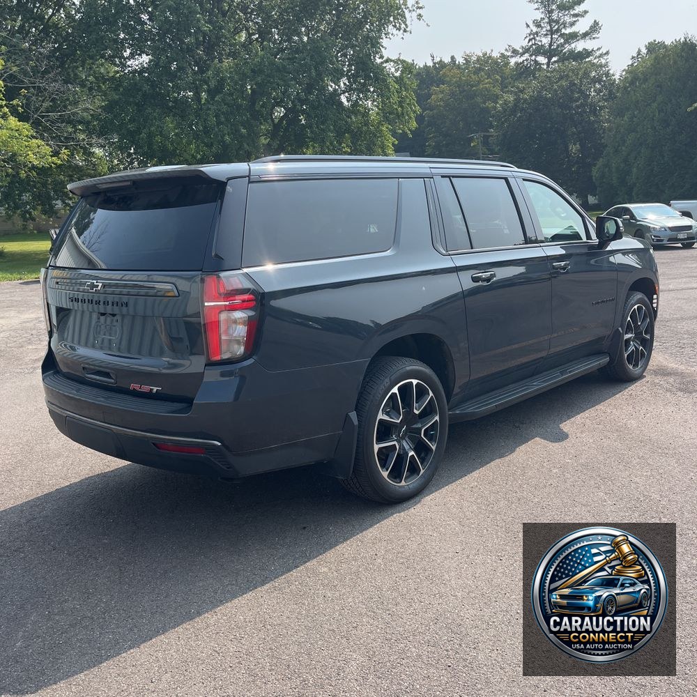 2022 Chevrolet Suburban RST