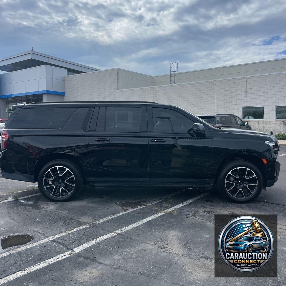 2024 Chevrolet Suburban RST