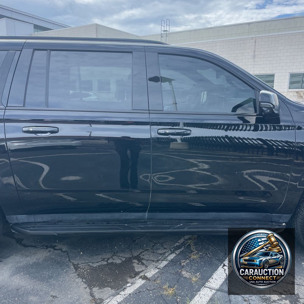 2024 Chevrolet Suburban RST