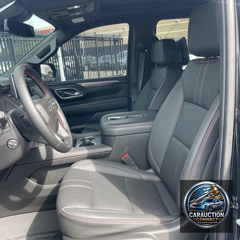 2024 Chevrolet Suburban RST