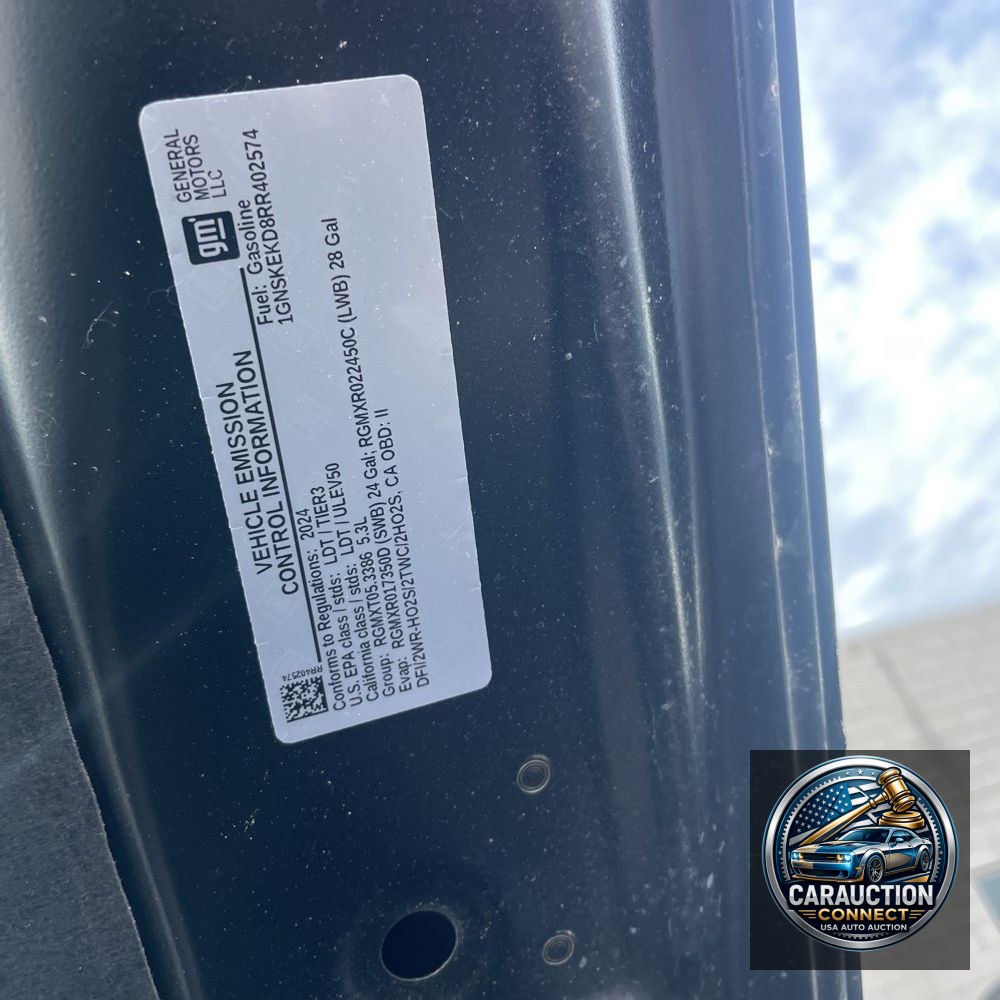 2024 Chevrolet Suburban RST