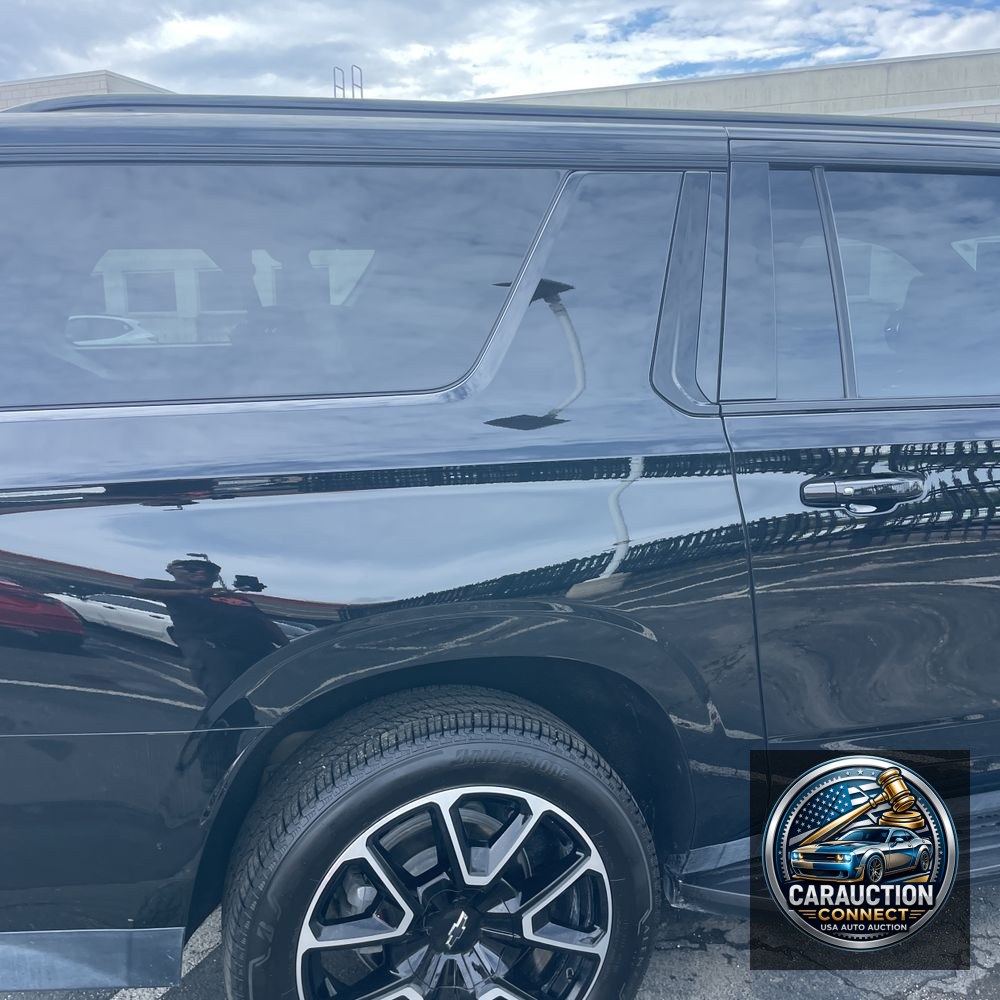 2024 Chevrolet Suburban RST