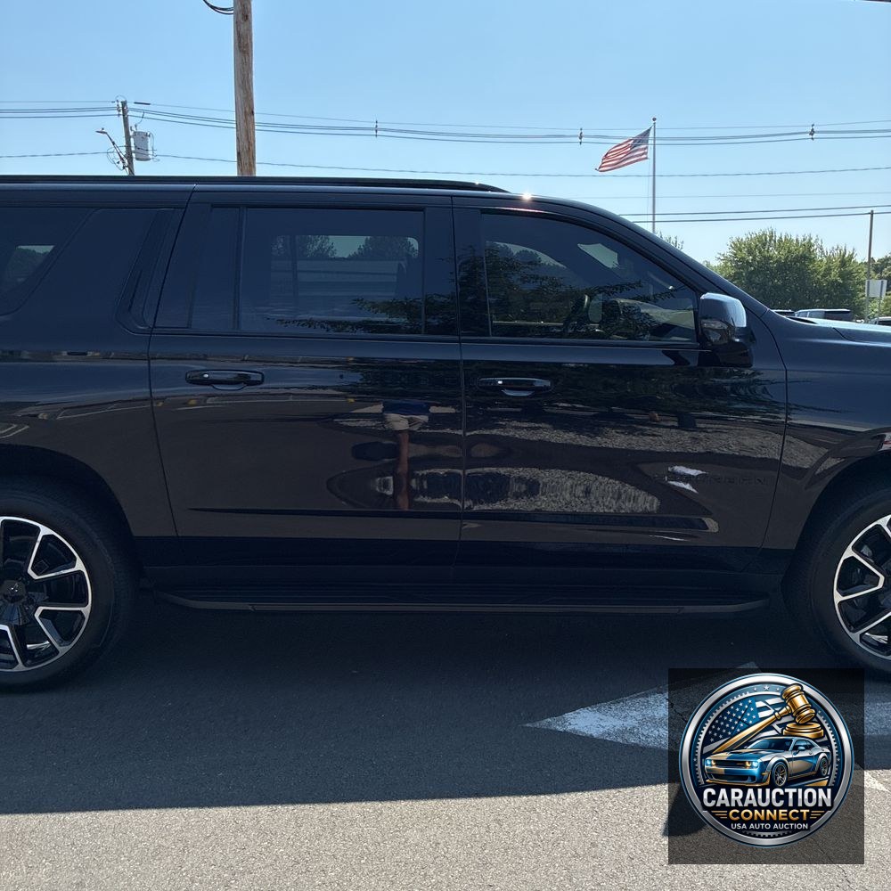 2024 Chevrolet Suburban RST