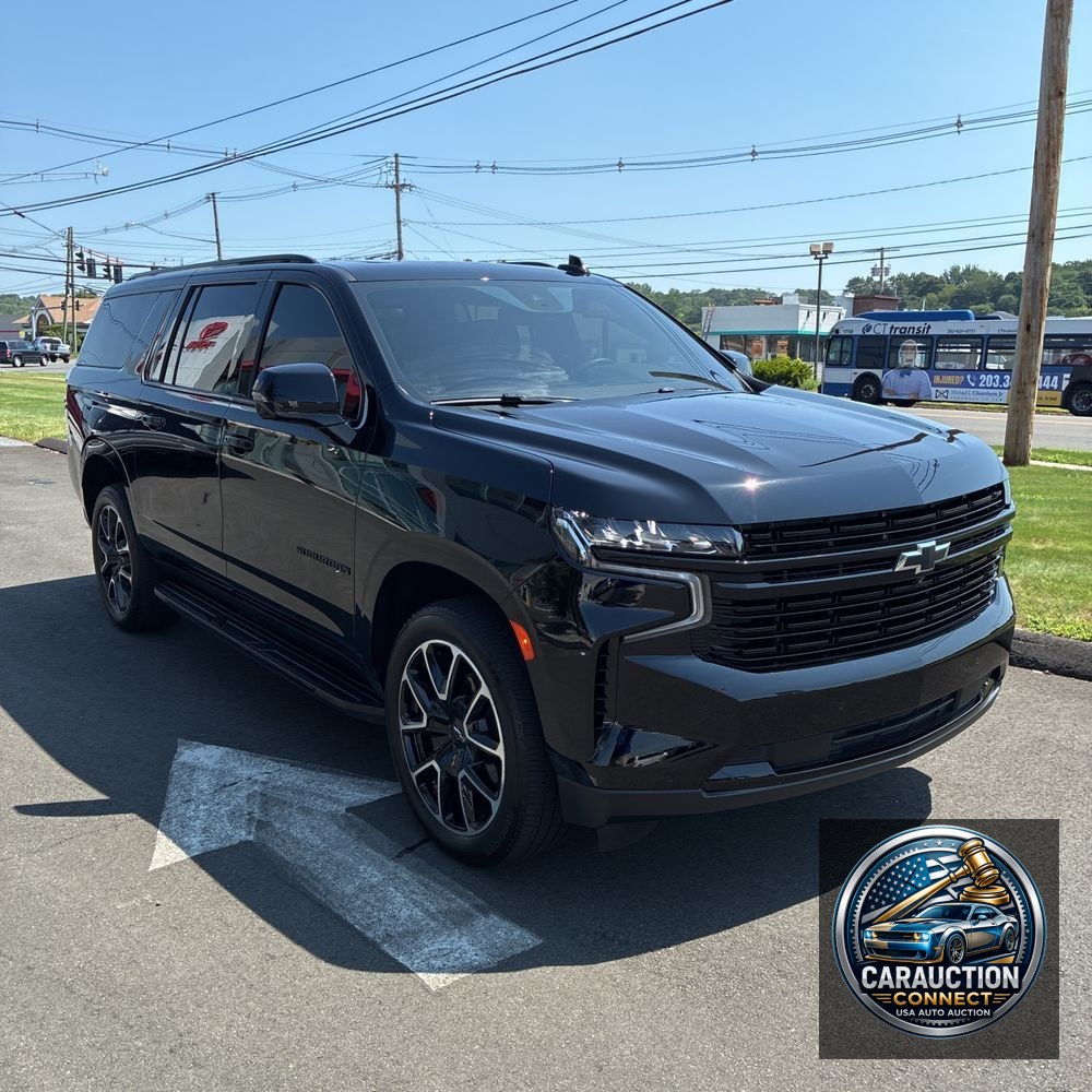 2024 Chevrolet Suburban RST