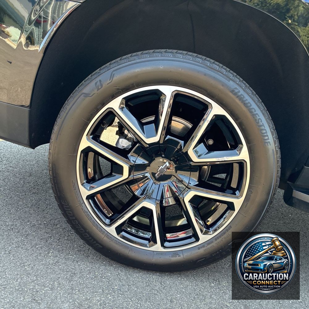 2024 Chevrolet Suburban RST