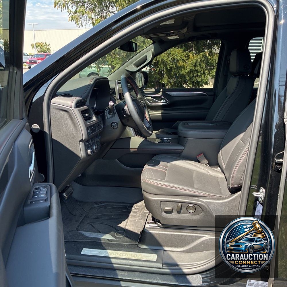 2024 Chevrolet Suburban RST