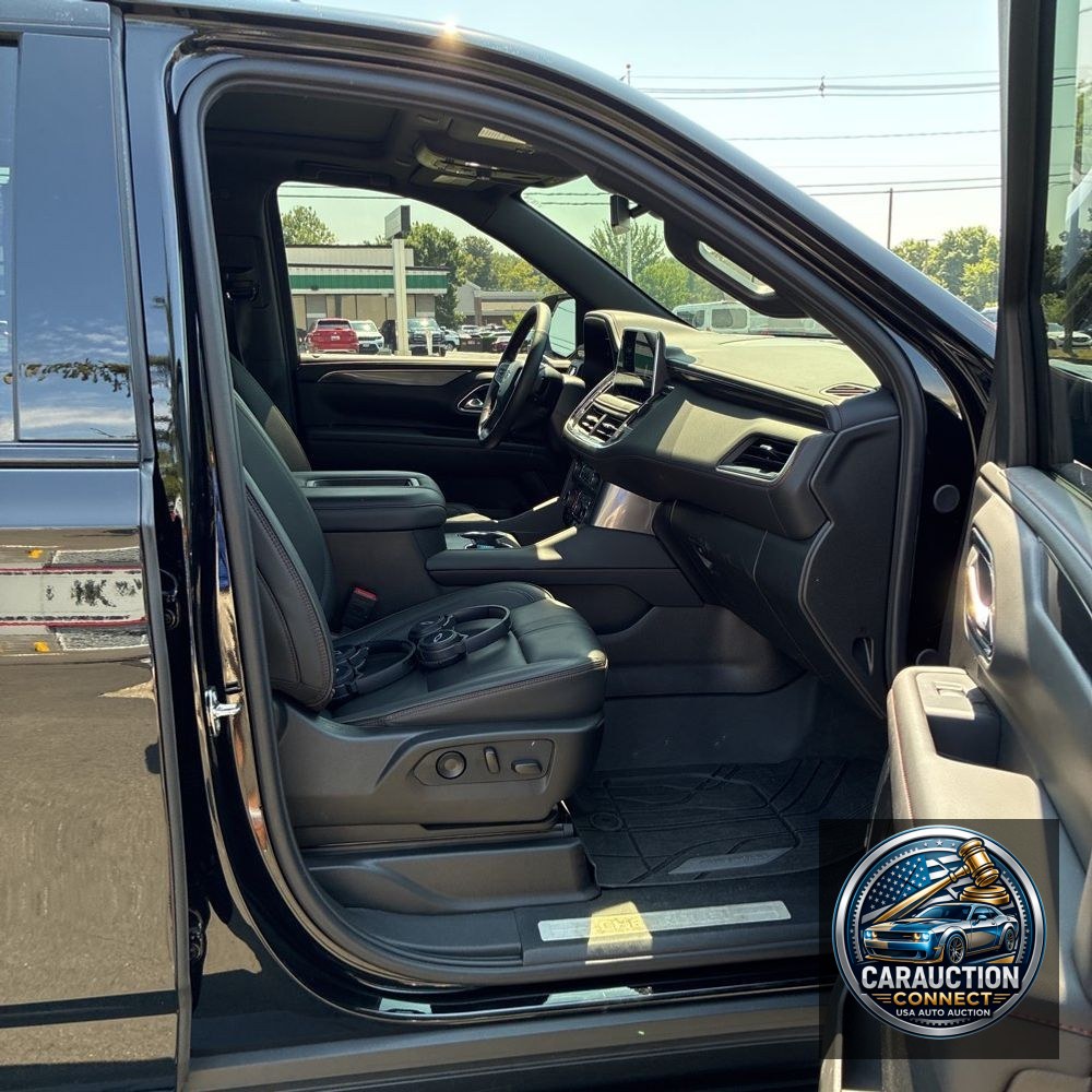 2024 Chevrolet Suburban RST