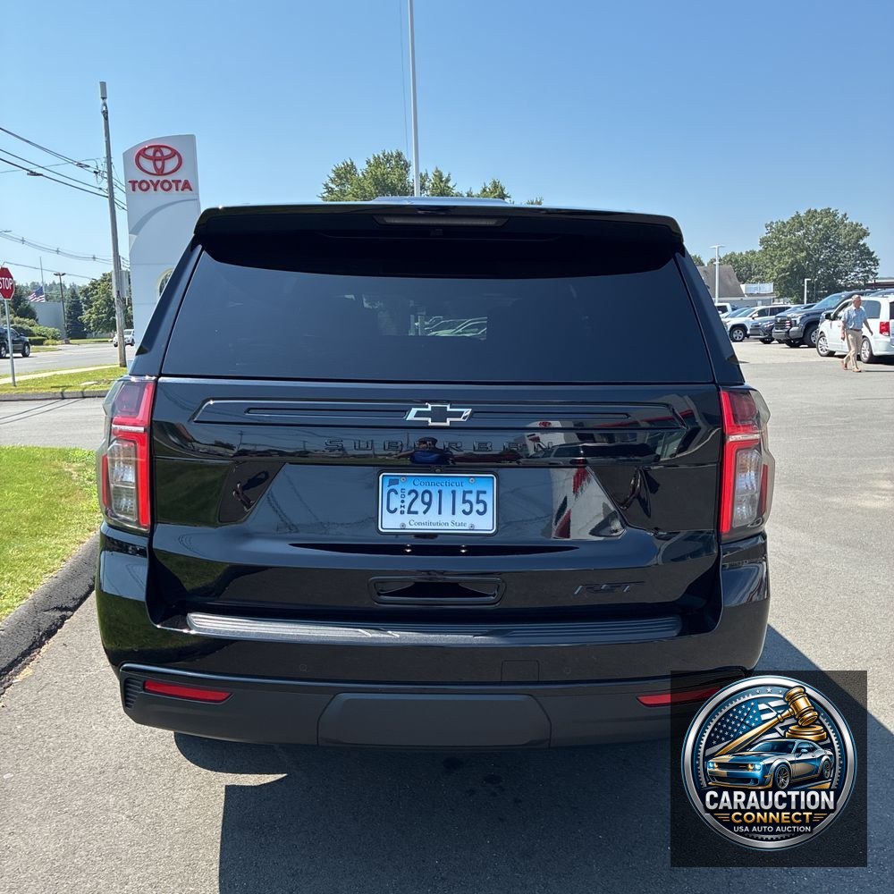 2024 Chevrolet Suburban RST