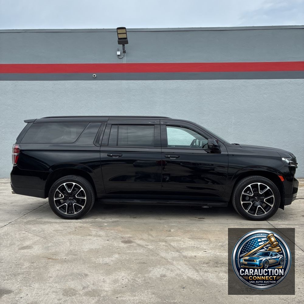 2022 Chevrolet Suburban RST