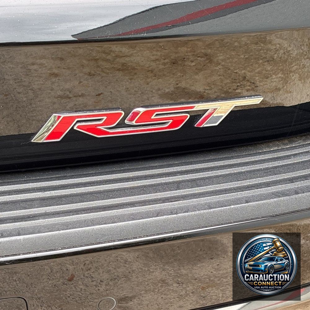 2022 Chevrolet Suburban RST