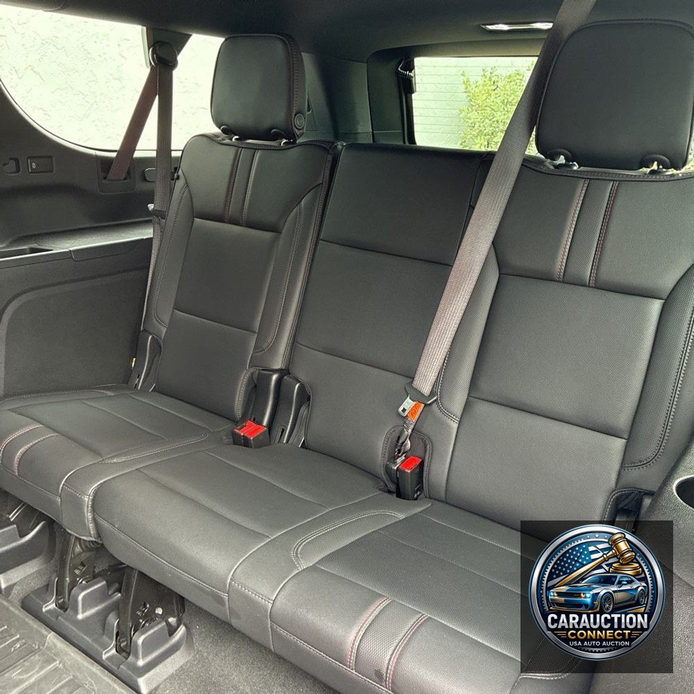 2022 Chevrolet Suburban RST