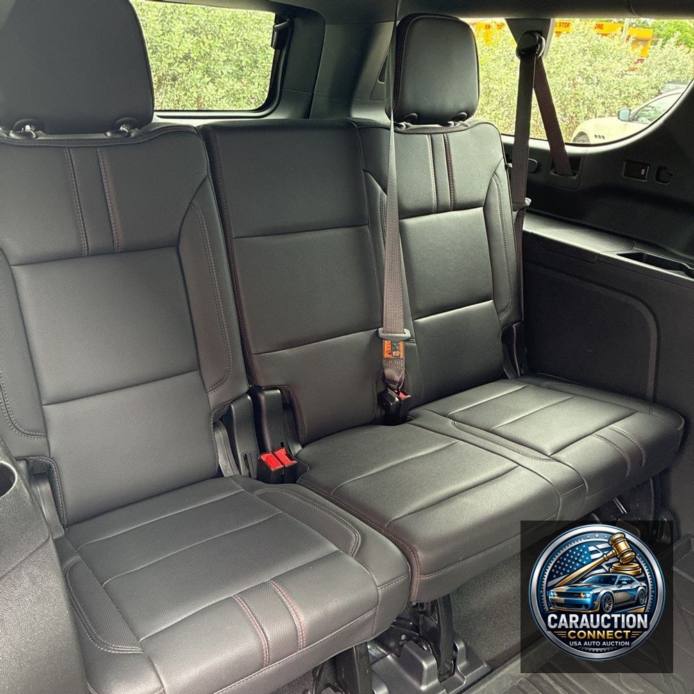 2022 Chevrolet Suburban RST