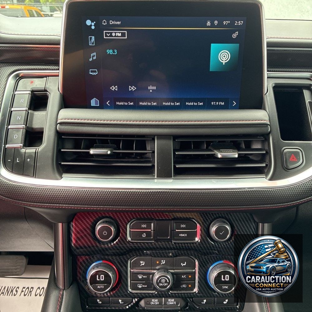 2022 Chevrolet Suburban RST