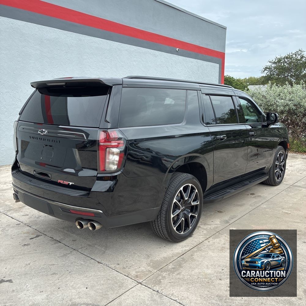 2022 Chevrolet Suburban RST