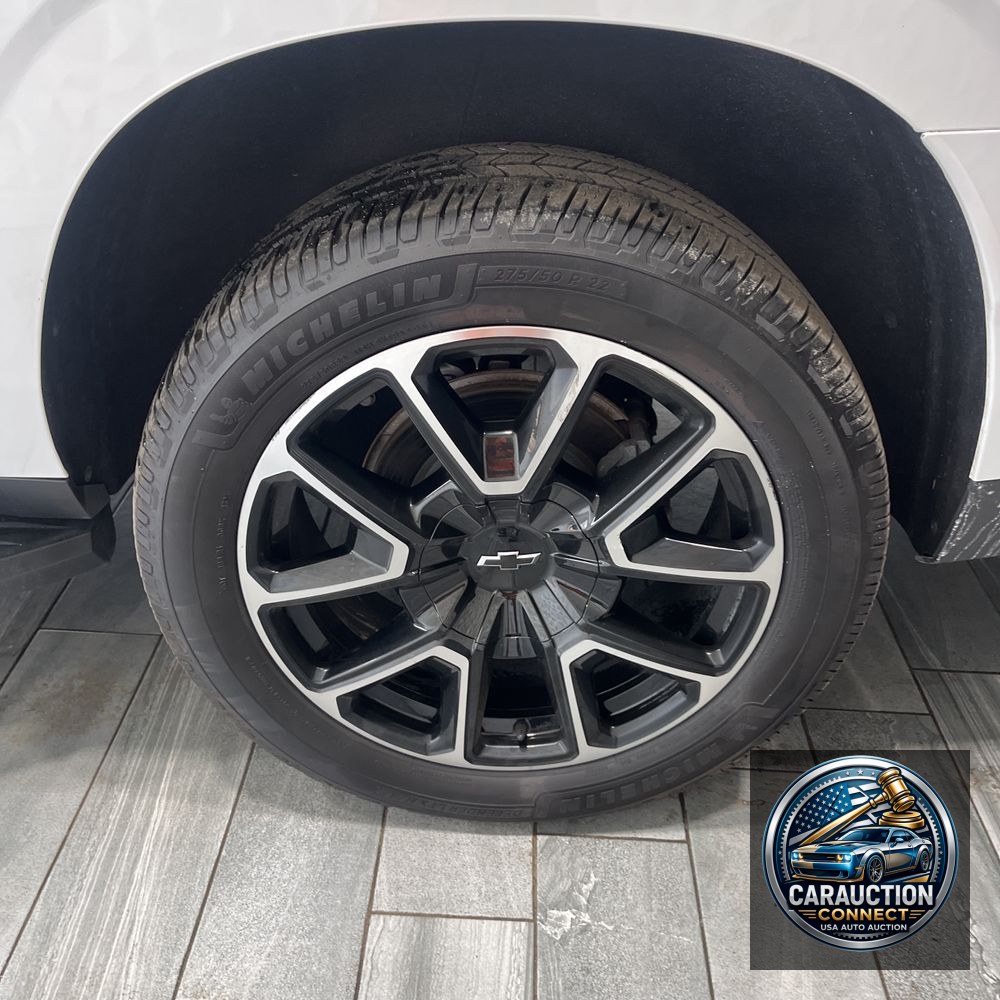 2021 Chevrolet Suburban RST