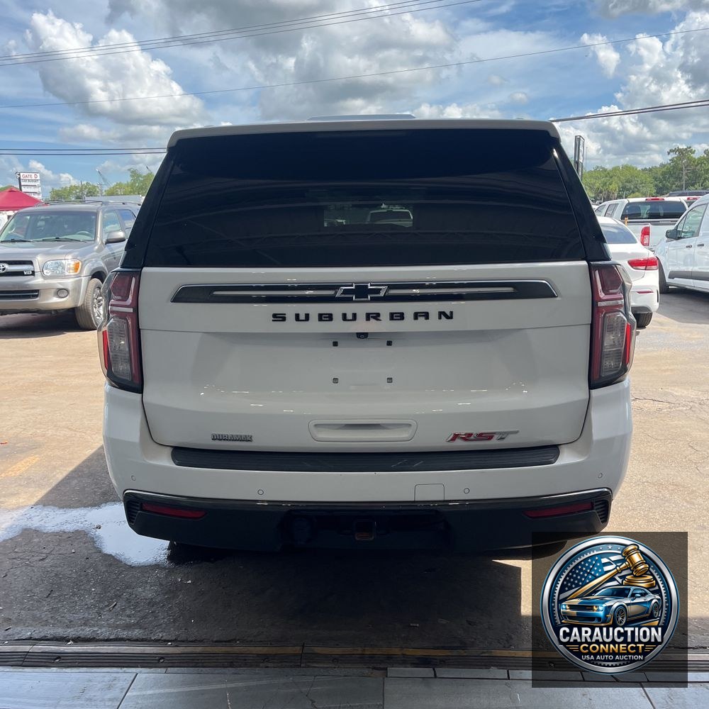 2021 Chevrolet Suburban RST