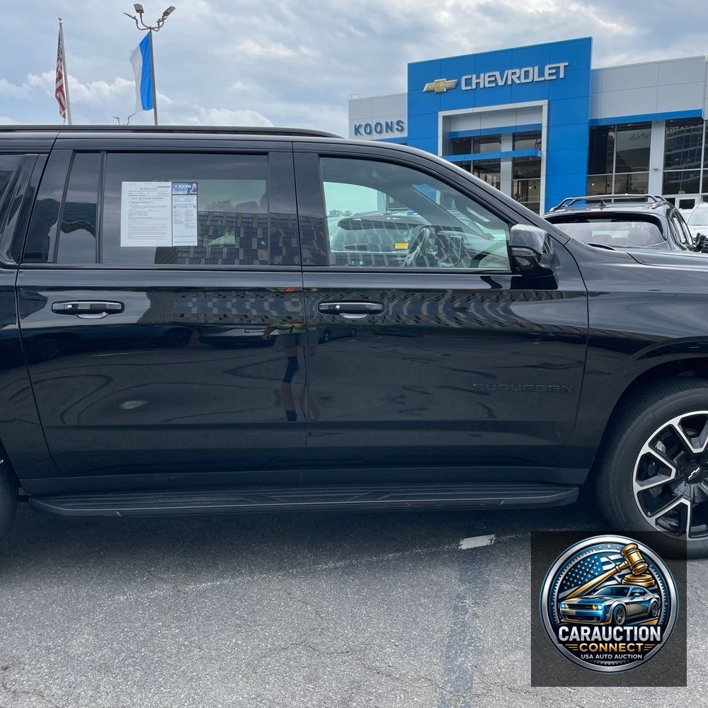 2023 Chevrolet Suburban RST