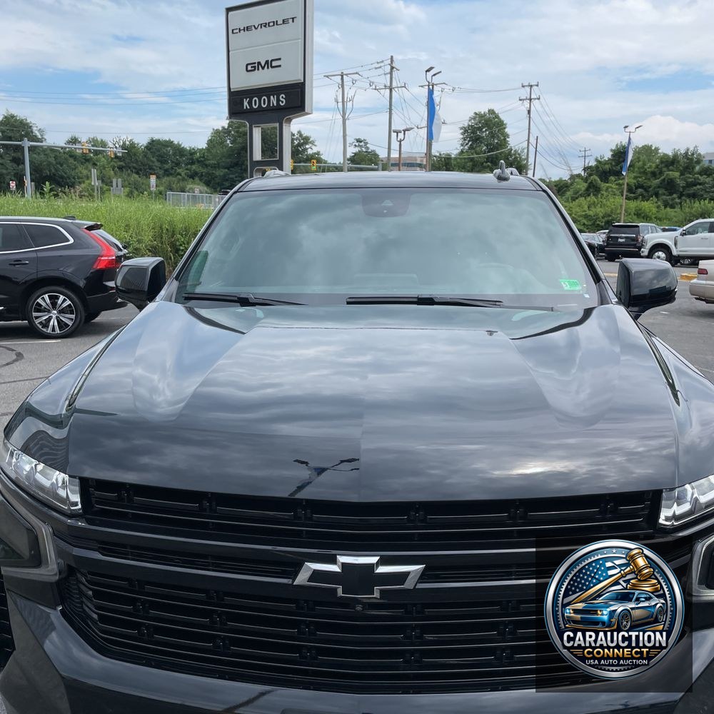 2023 Chevrolet Suburban RST