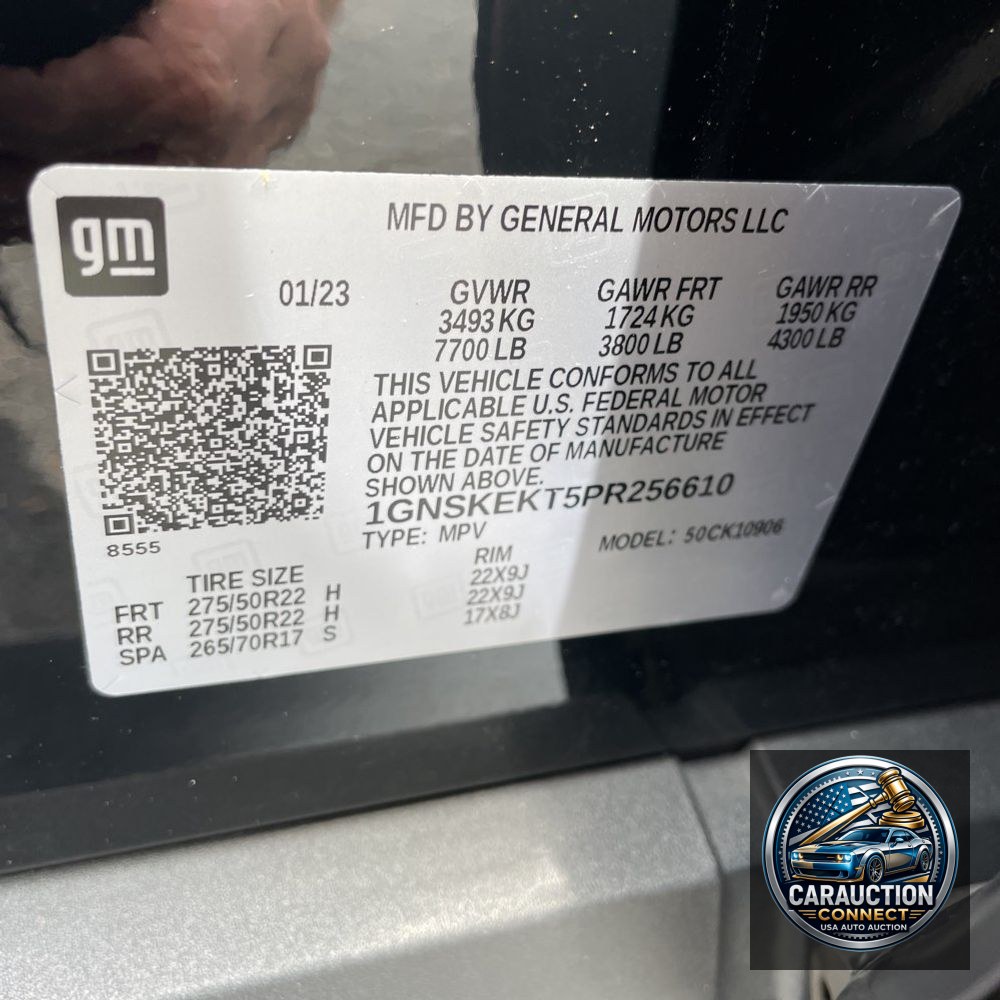 2023 Chevrolet Suburban RST