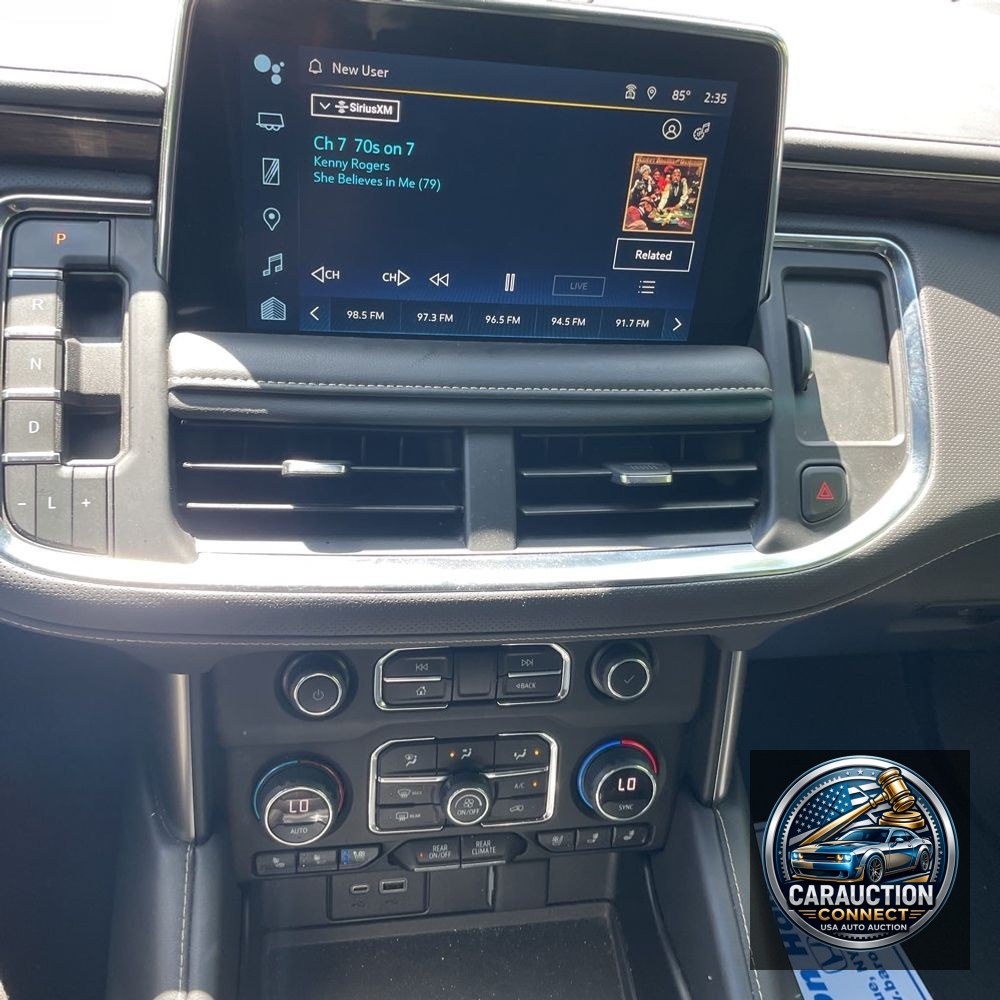 2023 Chevrolet Suburban Premier