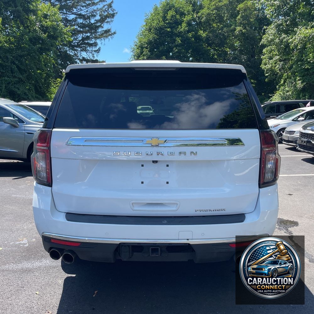 2023 Chevrolet Suburban Premier