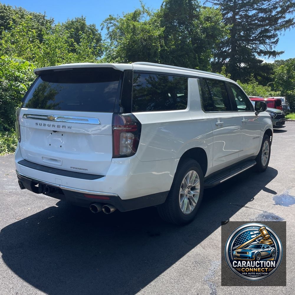 2023 Chevrolet Suburban Premier