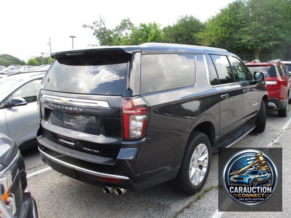 2023 Chevrolet Suburban Premier
