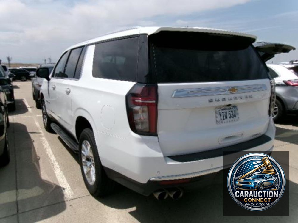 2023 Chevrolet Suburban Premier