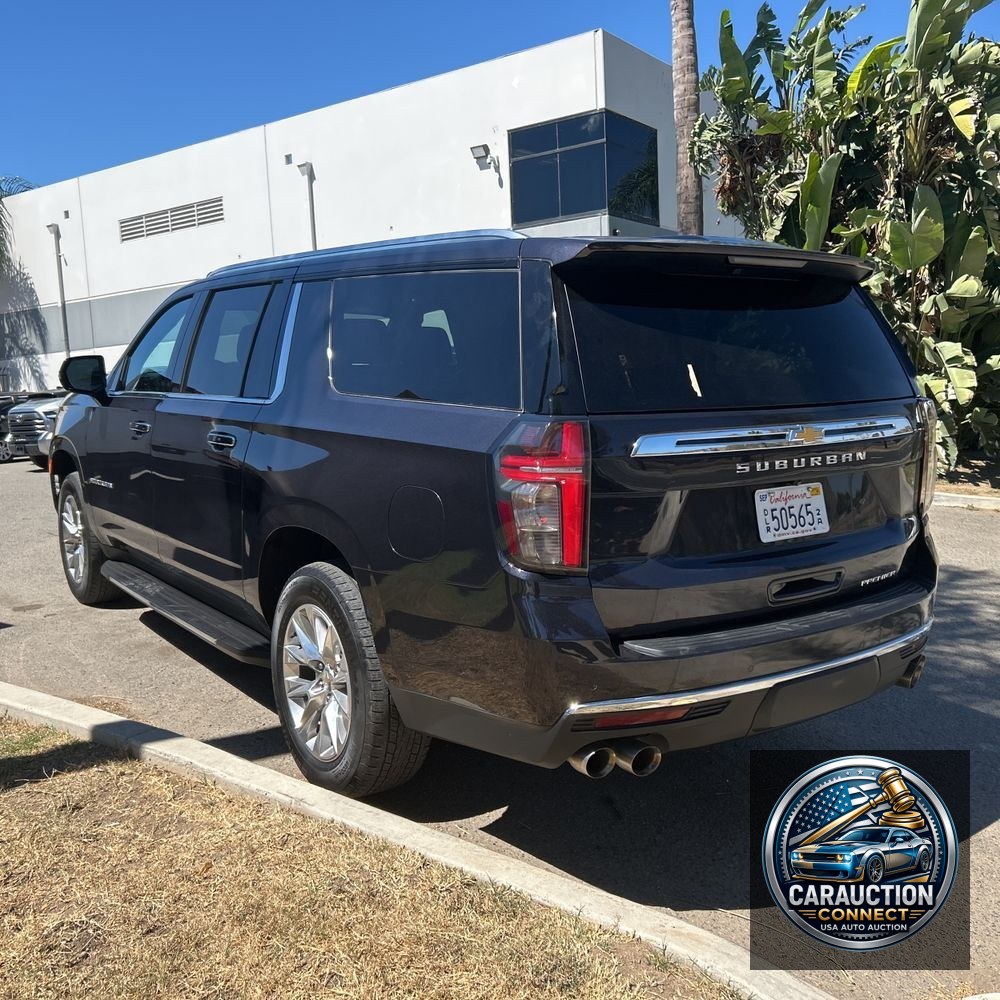 2023 Chevrolet Suburban Premier